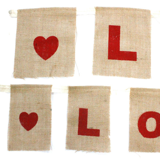 Natural Bunting I LOVE YOU (large with hearts)