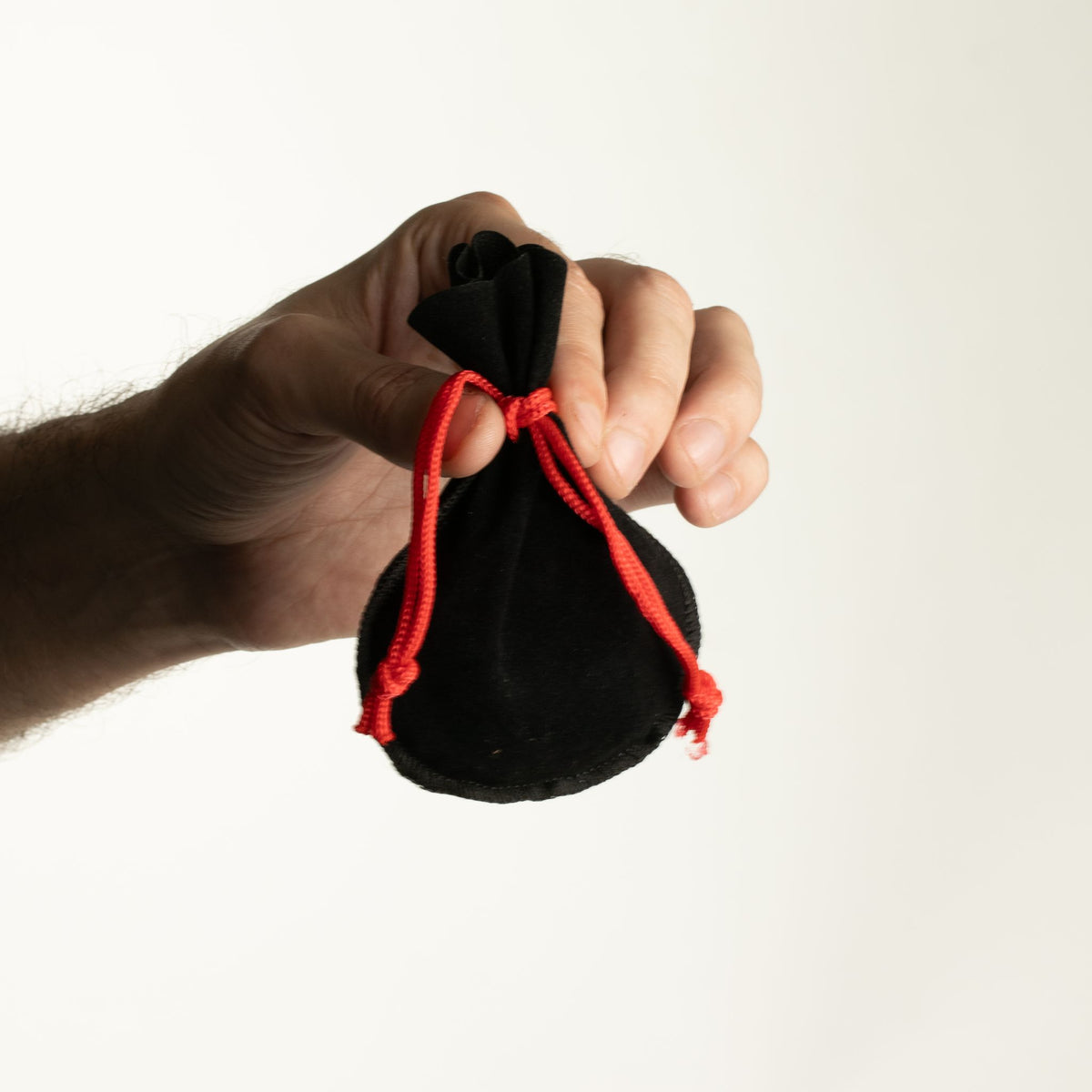 Quality Gothic Velvet Pouch - Black 12x8cm